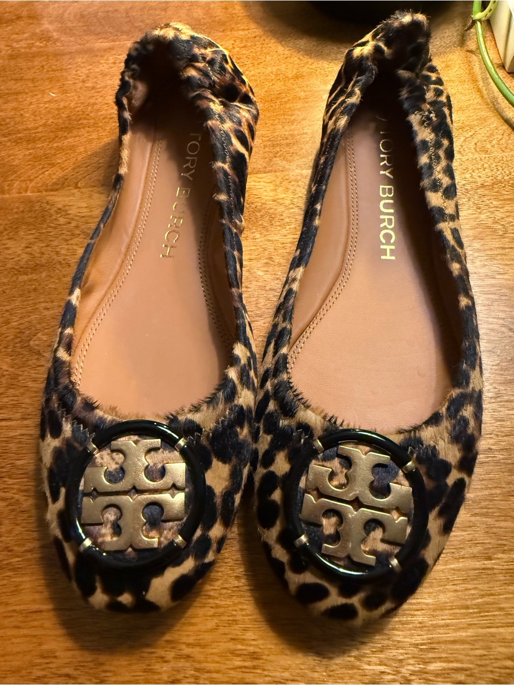 Tory Burch Leopard Print Logo Ballet Flats - Tan/Black